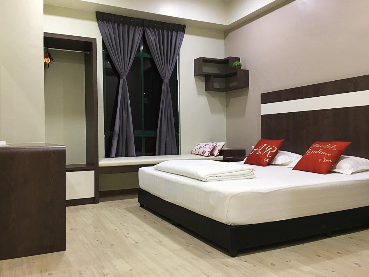 Amadel Residence 爱媄德民宿 1314 Малакка Экстерьер фото